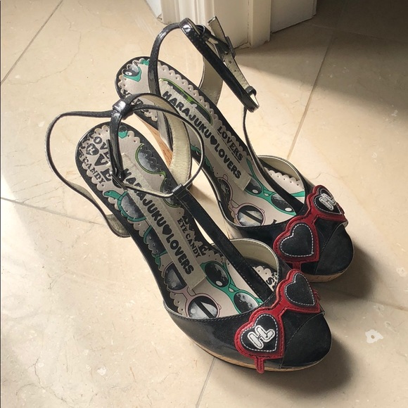 Harajuku Leah Lovers Heeled Sandals - Picture 2 of 6